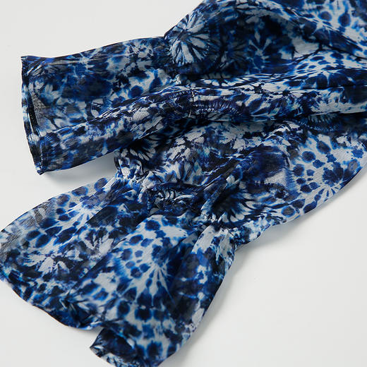 VIMAGE纬漫纪女装初春夏长袖浪漫印花修身雪纺衫小上衣V1313917 商品图9