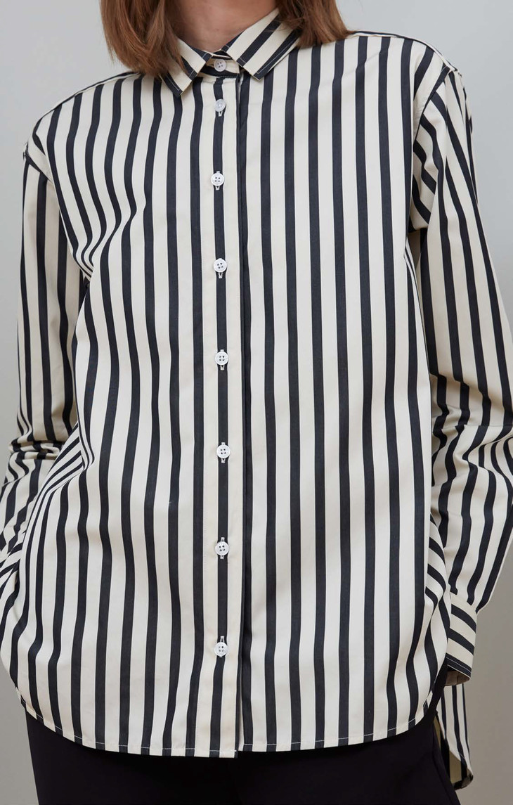 toteme 20pf 黑白条纹/白色capri衬衫