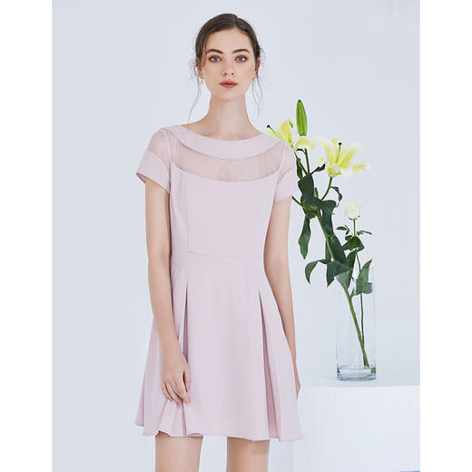 EITIE爱特爱夏季新款时尚网纱镂空拼接收腰百褶A字连衣裙女裙B20074102 商品图2