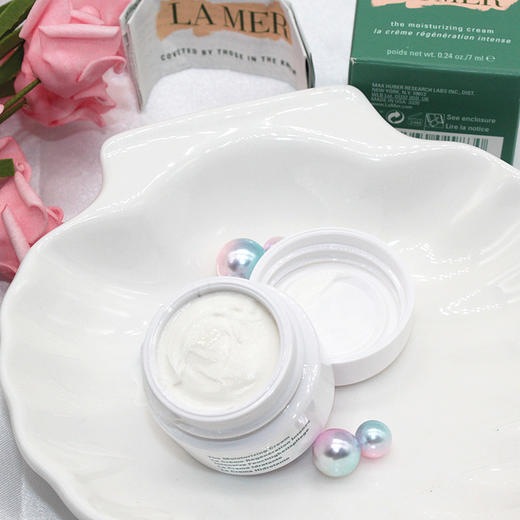 LA MER/海蓝之谜 经典精华面霜+眼霜+精粹水 小样 三件套| 舒缓肌肤，保湿滋润，淡化BAN点，暗疮印，缩小毛孔 商品图3