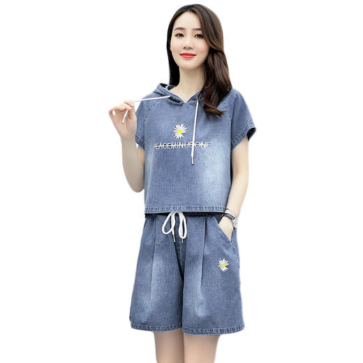 WZNH-GJC2081夏季新款时尚休闲字母绣花短裤两件套 商品图4