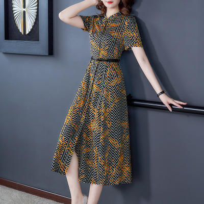 AHM 9063 2020年夏季新款修身收腰时尚中长款开叉女气质短袖印花雪纺连衣裙 商品图2