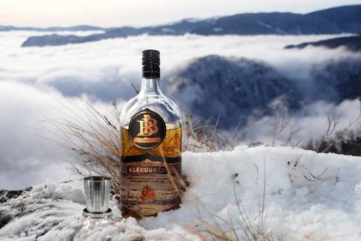 蓝色的金子！快乐的钥匙！塞尔维亚国酒！东欧醉古老酒厂——Rakija巴帝纳白兰地全系列（限量7年陈，1858国酒、草本5年陈、杜松子5年陈、2年陈、迷你酒版） 商品图4