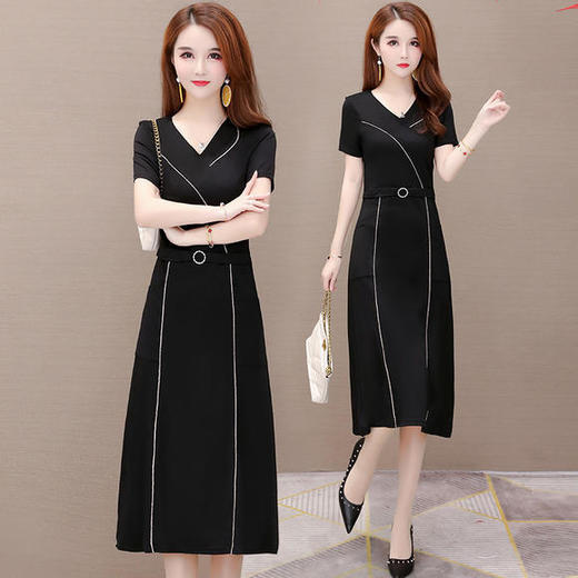 YWE-HXY6801气质高贵减龄短袖大码连衣裙 商品图0