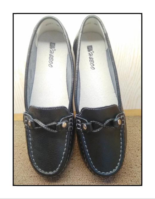 【特惠包邮】黑色护士鞋 商品图0