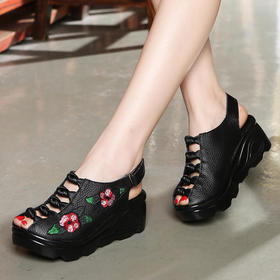 ZYFS9841新款民族风坡跟镂空透气真皮凉鞋