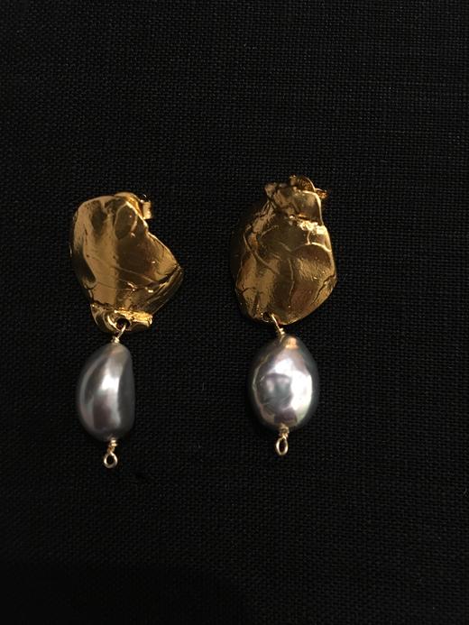 ALIGHIERI SHADOW AND PEARL EARRINGS FJ5290 商品图0