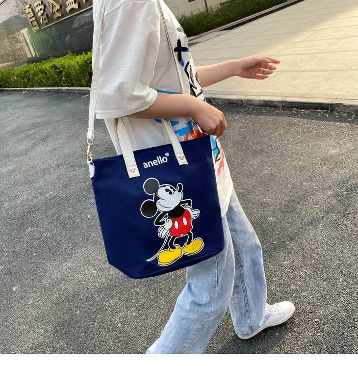 鼠年的特别款, anello & 迪士尼巨星米老鼠联名的帆布包包!