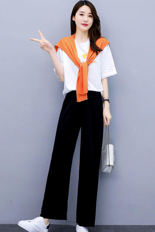 WZNH-QYQX2024新款休闲套装女阔腿裤+T恤+披肩三件套韩版时尚气质减龄必备 商品图5