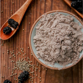 黑小米桑葚粉| 低温烘培口感香醇微甜。红枣白芝麻冰糖研磨#吃的香睡的好#