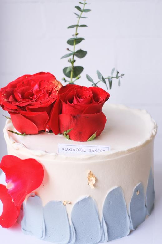 玫瑰花园：这是一只蛋糕，也是一个私人玫瑰花园！ 商品图1