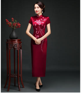 LY-00812妈妈装婚宴服长款端庄大气修身显瘦厚缎刺绣旗袍