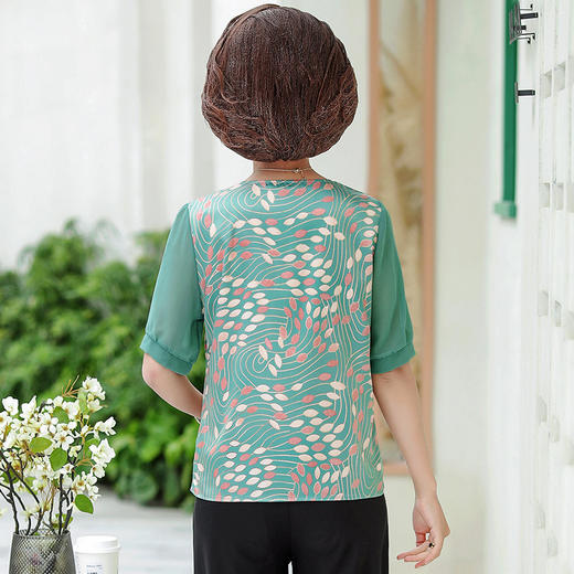 YCE-A744-A802短款妈妈洋气中老年女装雪纺碎花小衫ZXH 商品图2