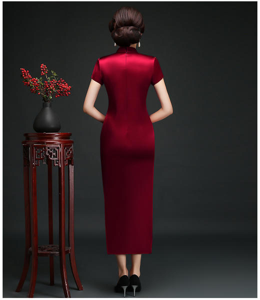 LY-00812妈妈装婚宴服长款端庄大气修身显瘦厚缎刺绣旗袍 商品图6