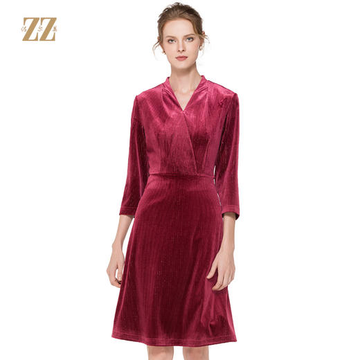 佐尔美新品秋季新品女士纯色优雅V领中长款丝绒连衣裙E83LL23 商品图0