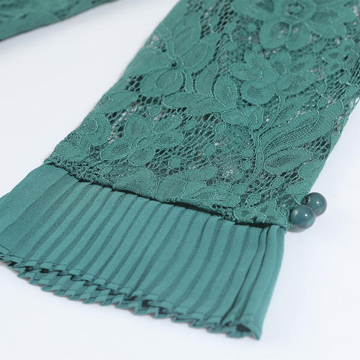 佐尔美春秋季新款纯色气质复古镂空流苏圆领连衣裙E91LL02 商品图2