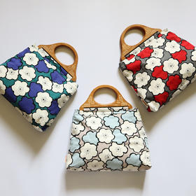 HUJI祤集Embrace手提包插画大花朵