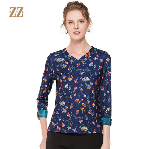 佐尔美新品秋季新品女士中袖修身优雅V领印花衬衫E83CC26 商品图0