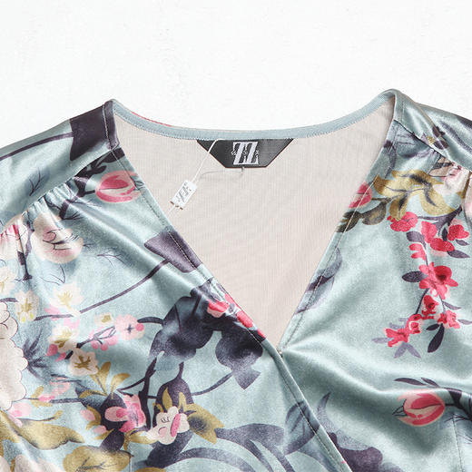 佐尔美新品秋季新品女士印花丝绒中长袖修身显瘦连衣裙E83LL30 商品图1