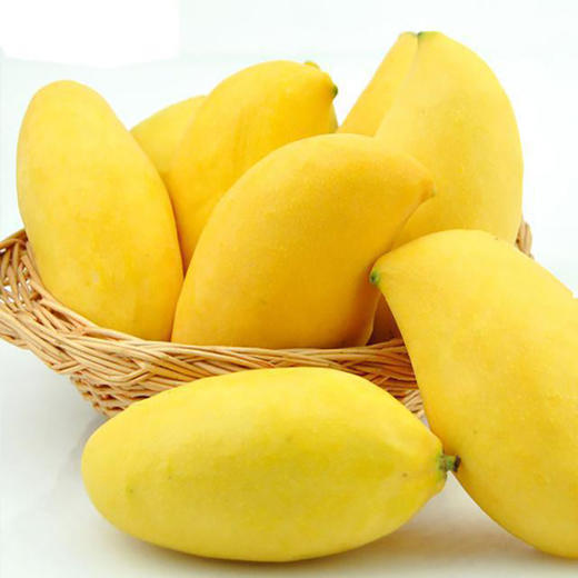 海南黄玉芒果皮薄多汁口感纯正