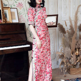 OY-90300立领斜襟中袖印花长款低开叉旗袍