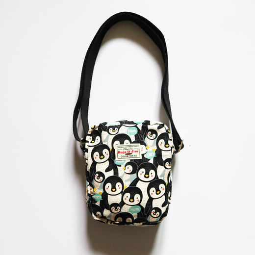 HUJI祤集Toast斜挎包插画OK小企鹅 商品图0