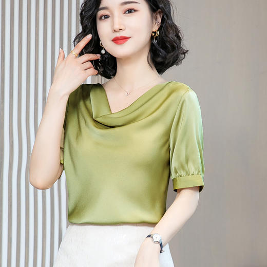 XFFS-103新款高档缎面上衣洋气小衫 商品图0