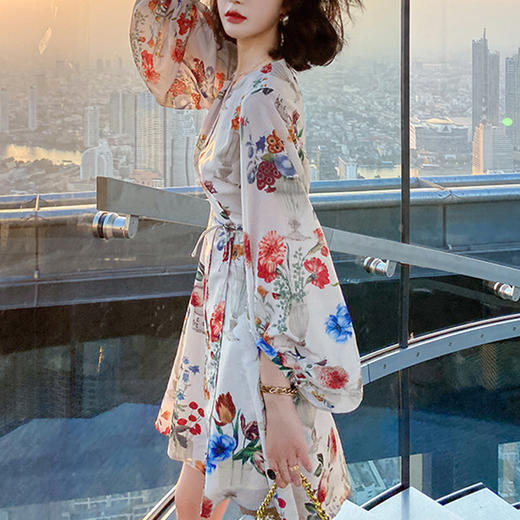 裁缝学苑 AG49v领连衣裙轻熟风灯笼袖裙子服装纸样裁剪图纸 商品图1