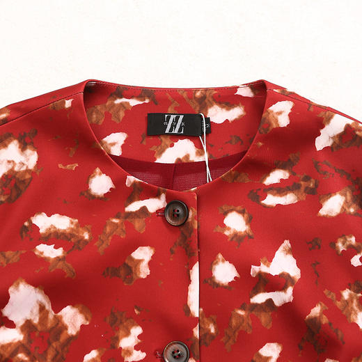 佐尔美新品春秋季短款厚薄小花圆领暗扣百搭休闲外套E73SO32 商品图2