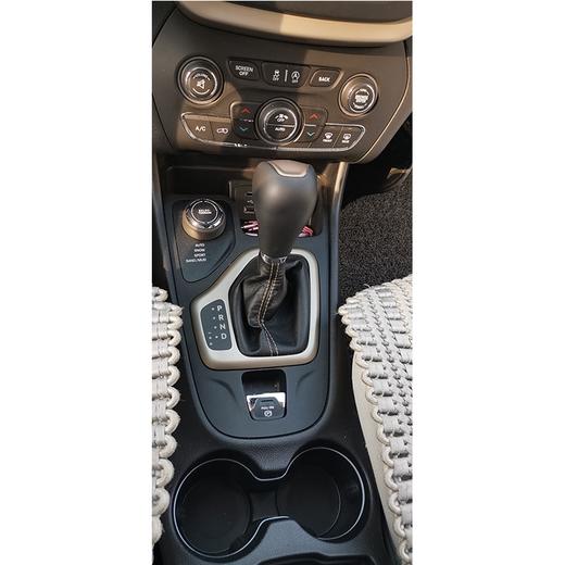 【特价月租-北京】广汽菲克 自由光 2.4  专业智能版 商品图6