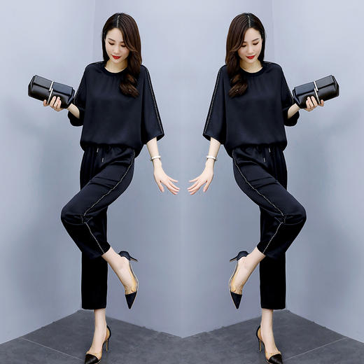 WZNH-TZL2012中袖个性宽松百搭减龄通勤两件套 商品图2