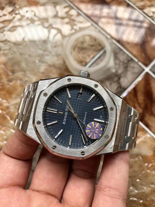 JF爱彼皇家橡树15400，3120自动机械机芯，男士手表，材料：精钢 动力储备：60小时 表径：41毫米 表壳厚度：9.8毫米 表壳材质 商品图11