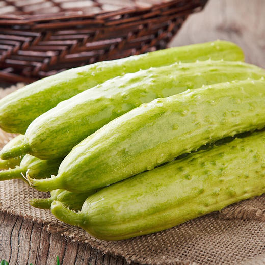 白玉黄瓜5斤 色泽晶莹剔透 口感爽口宜人 包邮 商品图1