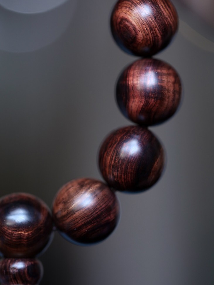 润生活海黄18mm紫油梨水波纹手串h21