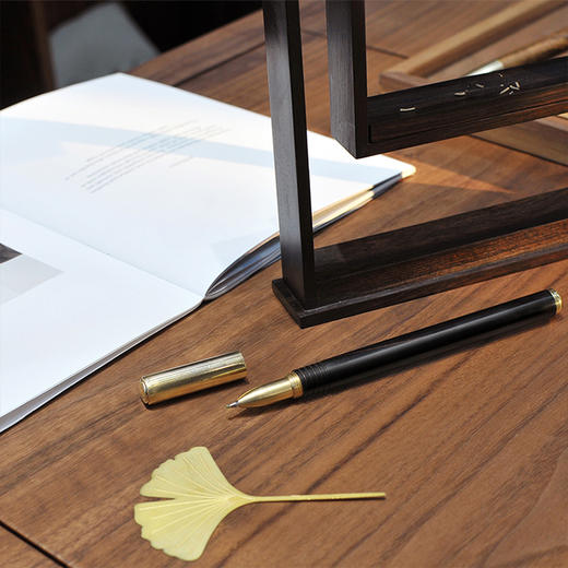 唯诗 |「书香门第」檀木熏香摆件 商品图2