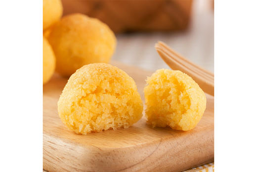 【京东】良品铺子 椰丝球面包 早餐糕点点心 零食甜点小吃300g【休闲