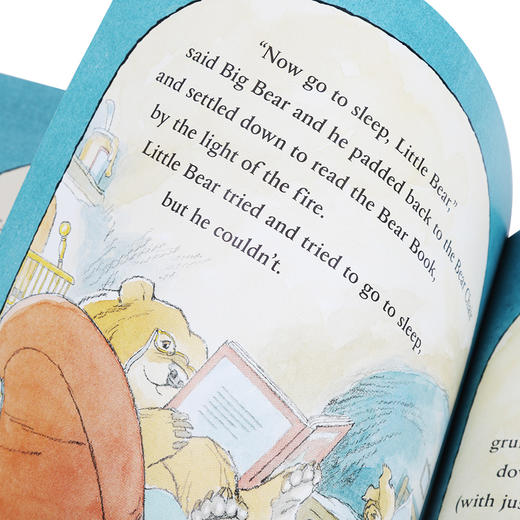 #凯迪克童书 点读版 廖彩杏书单精选 经典晚安故事书 小熊睡不着 Can't You Sleep,Little Bear 【平装】 廖彩杏推荐 商品图4