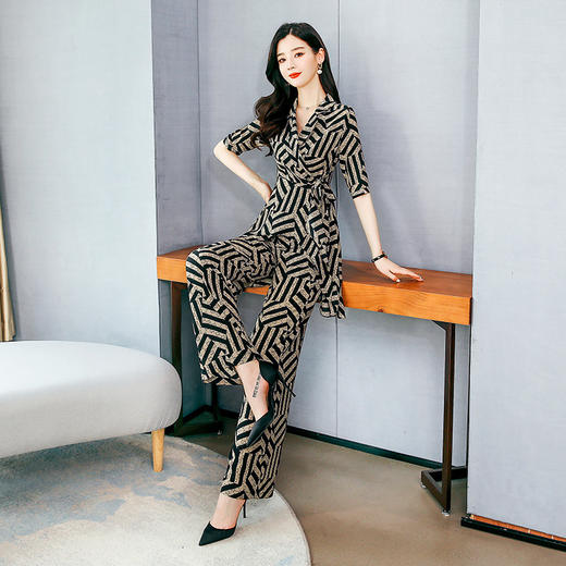 WZNH-WM2025-19明星同款2020夏季OL气质女装时尚休闲套装 商品图3