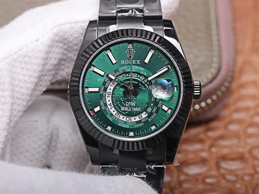 WWF劳li士，天行者SKY-DWELLER系列DIW改装款，尺寸：40MM9.5MM，原装保险折叠扣，男士腕表，绢丝表带，自动机械机芯，密底。 商品图0