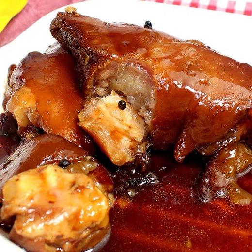 【鲁明斋爆胶猪蹄】300克/袋   色香俱全，香气四溢，色泽通透 商品图2