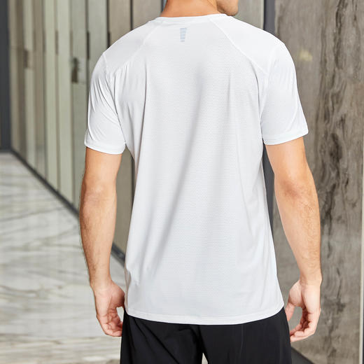 【69元2件，下单拍2！】男士蝴蝶网眼拼接冰氧衣（可配情侣款）去汗味宽松速干运动健身短袖T恤SZ3629 商品图2