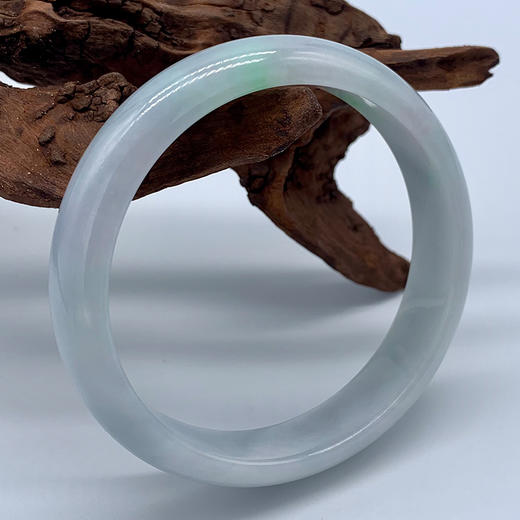 派瑞翡翠 翡翠手镯 糯种 飘绿花 商品图1