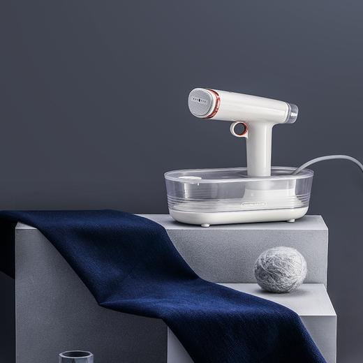 摩飞便携蒸汽挂烫机MR2030 商品图0