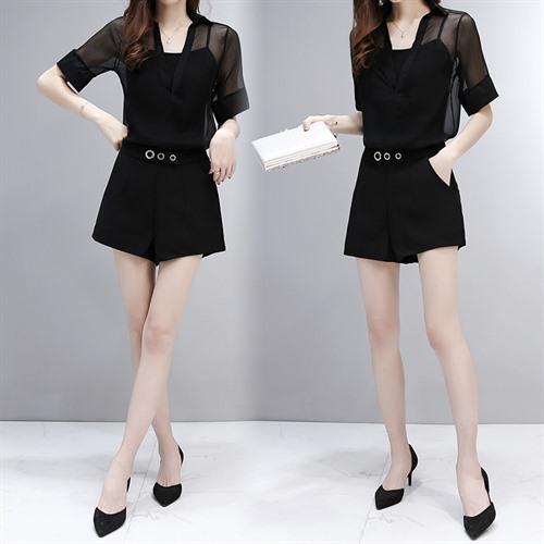 WZNH-SLYY8067新款时尚洋气名媛显瘦复古短裤套装三件套装 商品图2