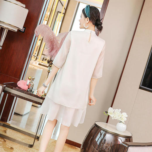 OG-99465中国风复古刺绣连衣裙 商品图2