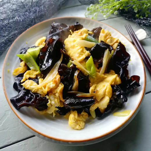 兴国县百丈泉黑木耳150g 商品图3