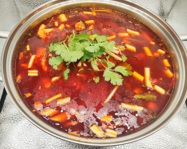 香草酸草鸡大锅鸡肉3斤大滇园