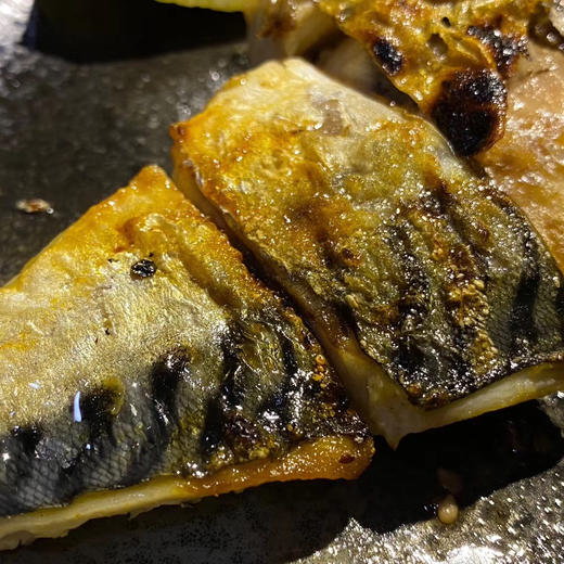 【下单后48小时左右发货】挪威进口深海 冷冻青花鱼 2袋4片 170g左右/片 夏季会化介意勿拍。 商品图5