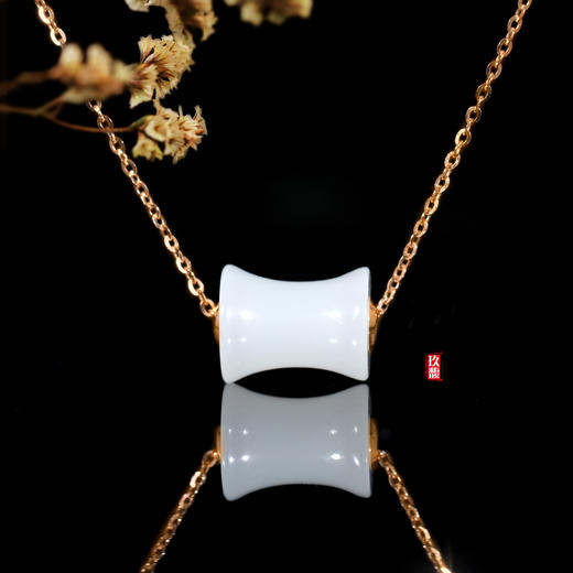18k玫瑰金和田玉（白玉）路路通吊坠（送银链） /小蛮腰 10*12mm 商品图1