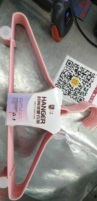 【百汇到家】}zc尔海7672时尚浸胶衣架10只装40cm 商品图0